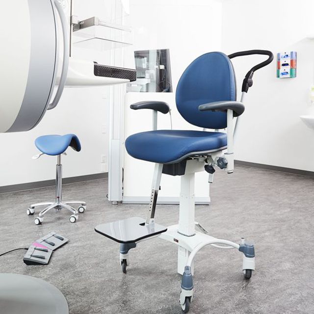 What type of medical chair do you need? - VELA Medical